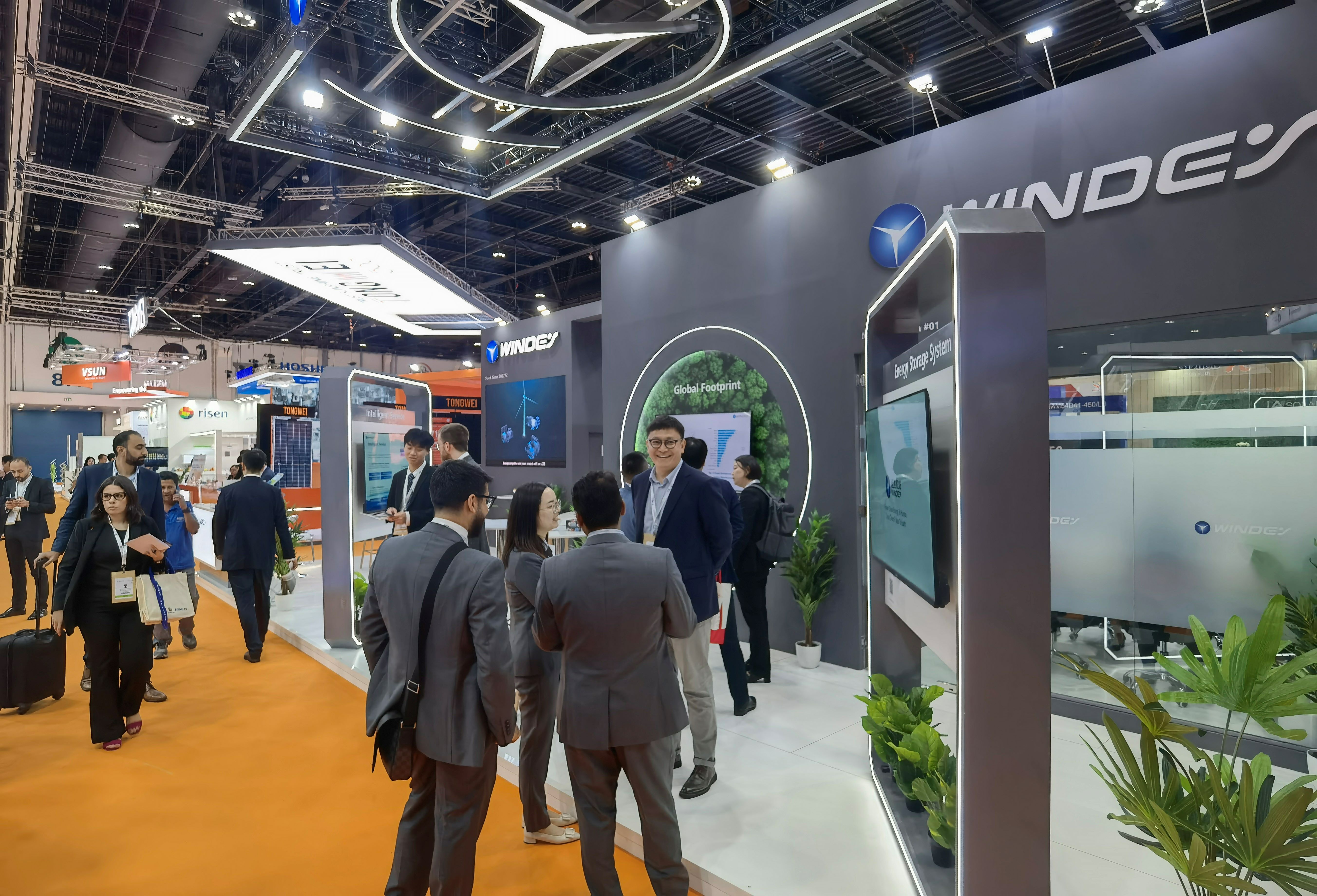 直擊會(huì )場(chǎng)！威尼斯9499登錄入口股份驚艷亮相2024中東世界未來(lái)能源峰會(huì )