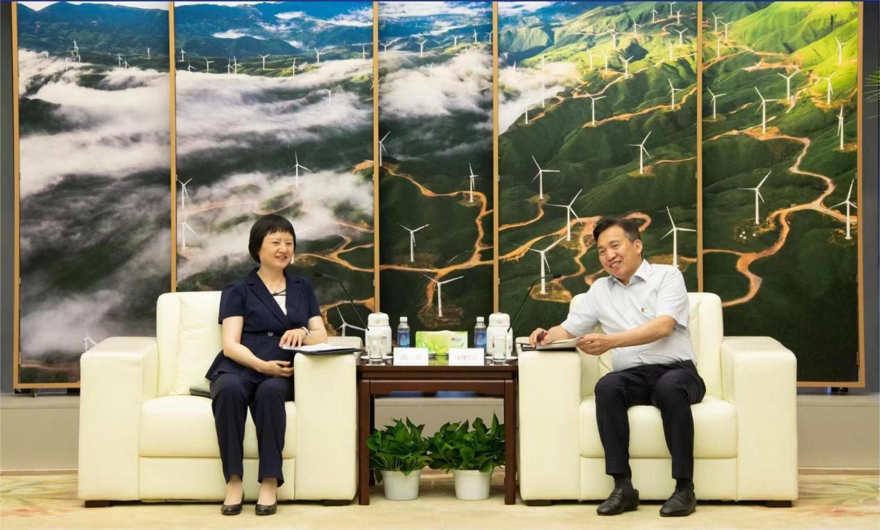高玲拜訪國家電投黨組書記、董事長劉明勝